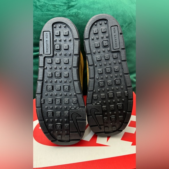 Nike Woodside 2 High ACG (Preschool size 3) BRAND NEW, IN BOX - Picture 8 of 11